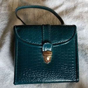 🌷Jewelry Travel Case Looks Like Purse